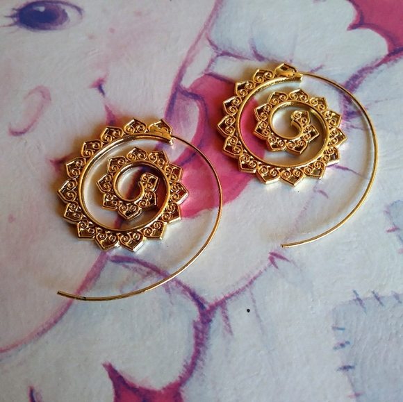 Jewelry - GOLD BOHO SPIRAL EARRINGS HOOPS